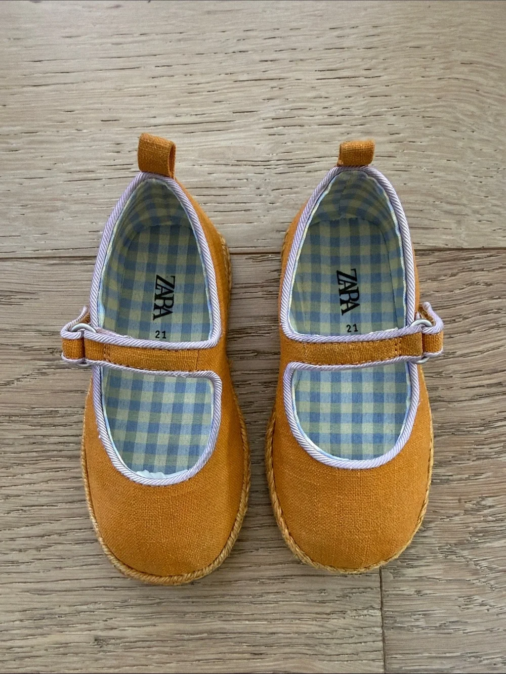 Zara Kids Orange Linen Mary Jane Shoes size 5.5